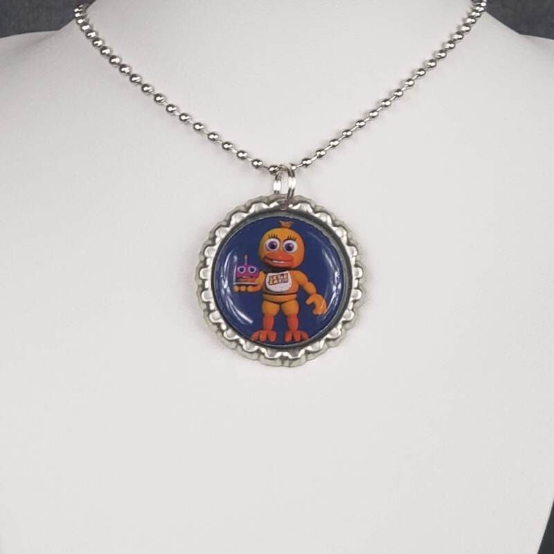 5 Nights at Freddy's Cartoon Chica and Cupcake Necklace